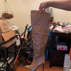 Two lips thigh high boots